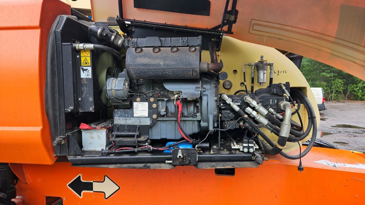 Sold - Telescopic Boom Lift - View 6